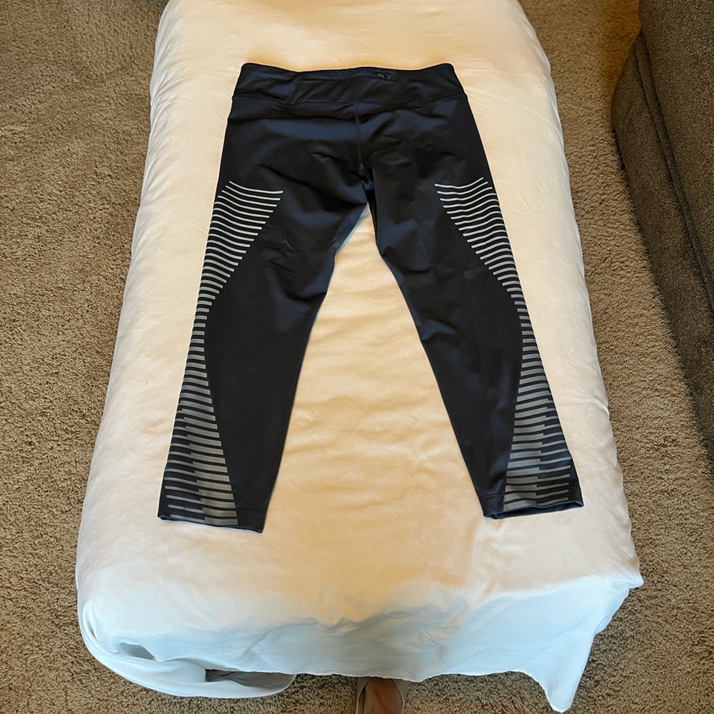 Nike Dr Fit leggings with Silver